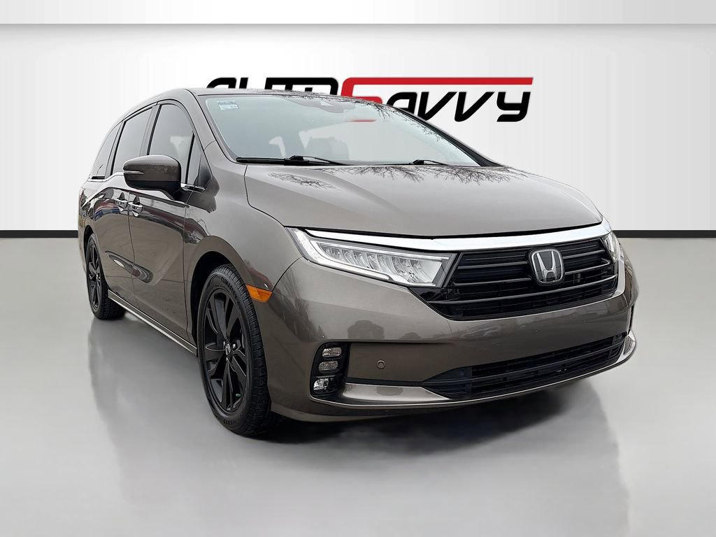 Used 2022 Honda Odyssey Touring image 1