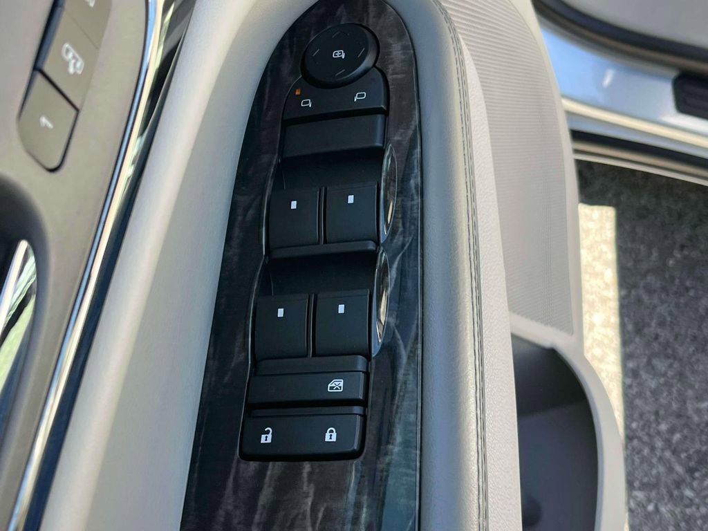 Used 2014 Buick Enclave Leather w/ Trailering Provision Package FWD image 26