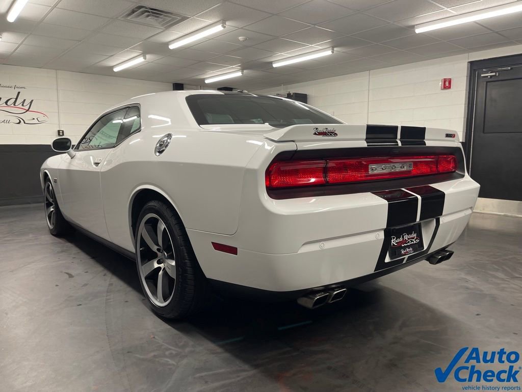 Used 2014 Dodge Challenger SRT8 image 8