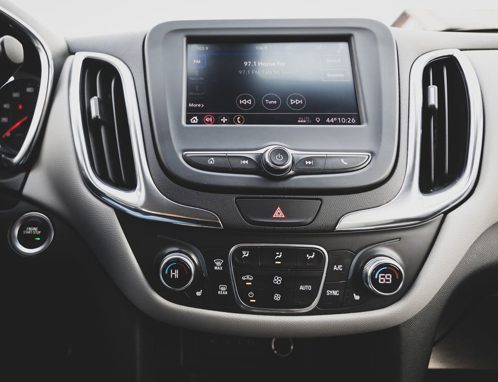 Used 2020 Chevrolet Equinox LT image 4