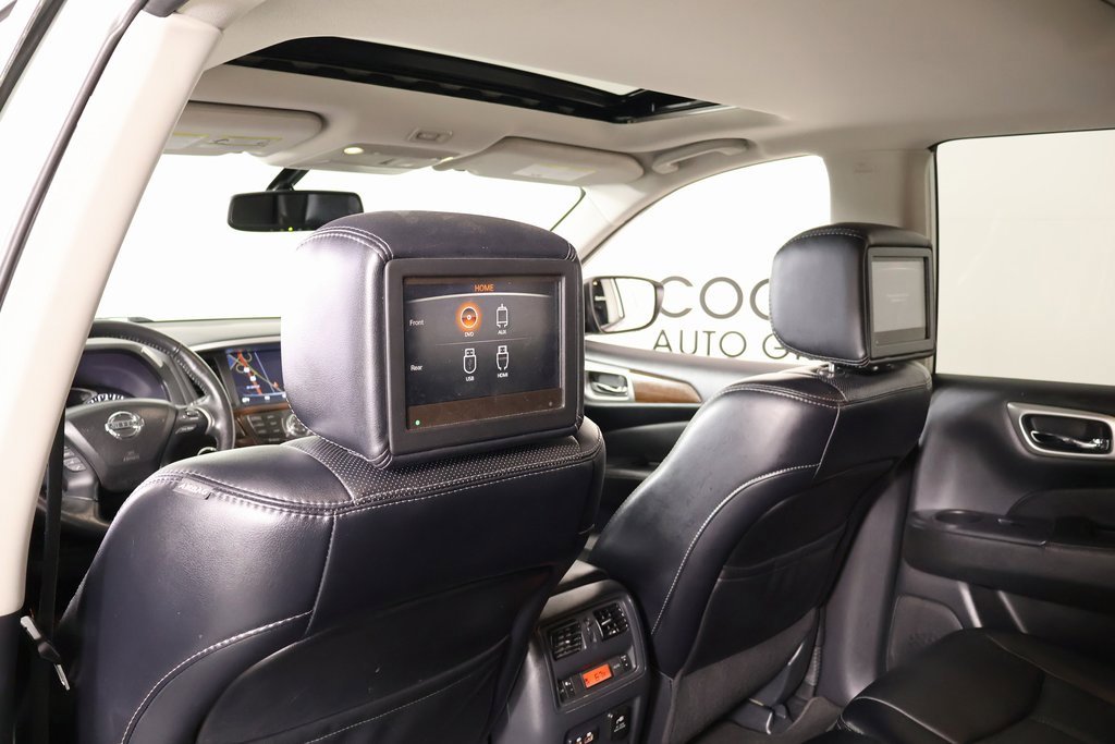 Used 2019 Nissan Pathfinder Platinum image 17