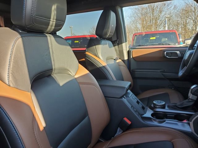 New 2024 Ford Bronco Outer Banks w/ Sasquatch Package AWD/4WD image 18