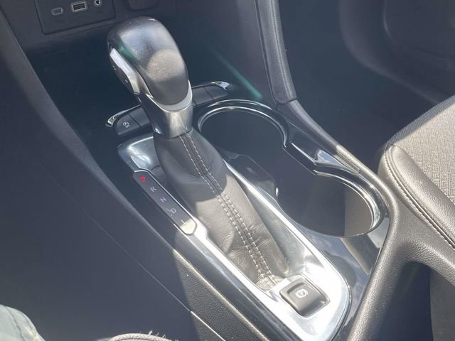 Certified 2021 Buick Encore GX Preferred w/ Sport Touring Package FWD image 19