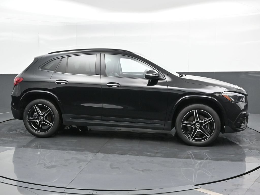 New 2025 Mercedes-Benz GLA 250 4MATIC image 4