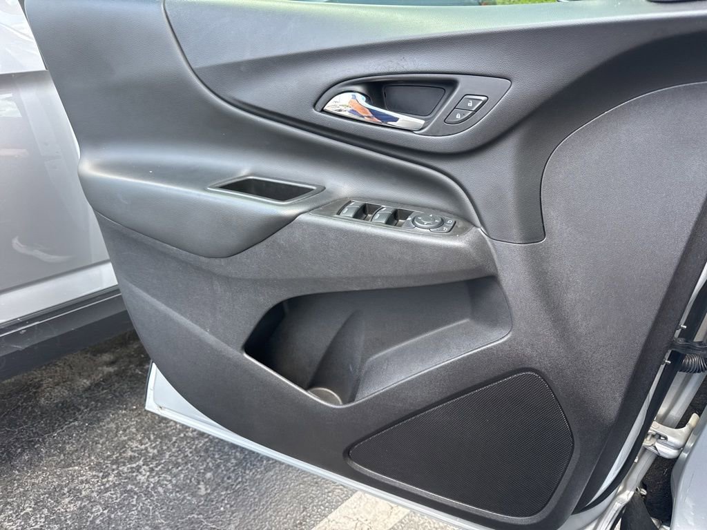 Used 2021 Chevrolet Equinox LT image 8