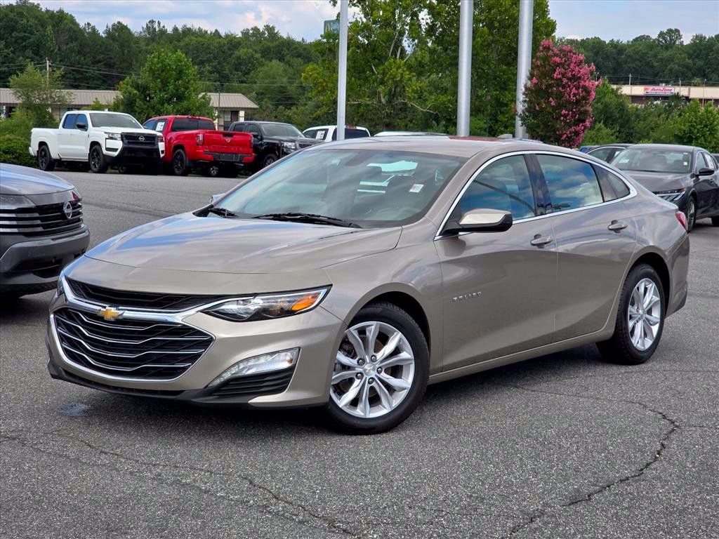 Used 2022 Chevrolet Malibu LT FWD image 2