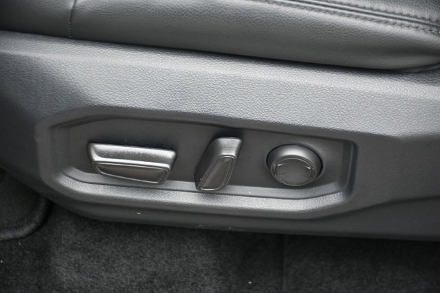 Used 2025 Toyota Sequoia SR5 image 28