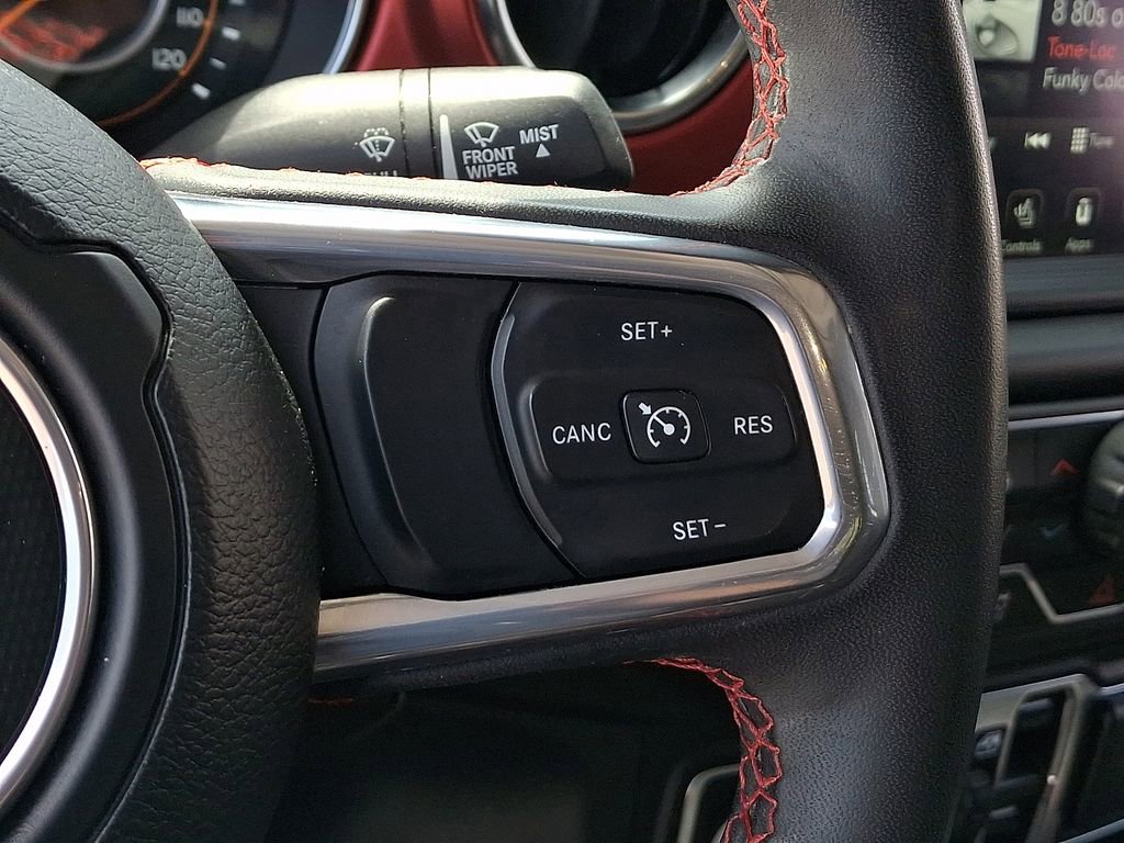 Used 2023 Jeep Gladiator Rubicon w/ Cold Weather Group AWD/4WD image 23