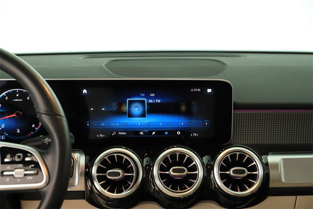 Used 2021 Mercedes-Benz GLB 250 image 19