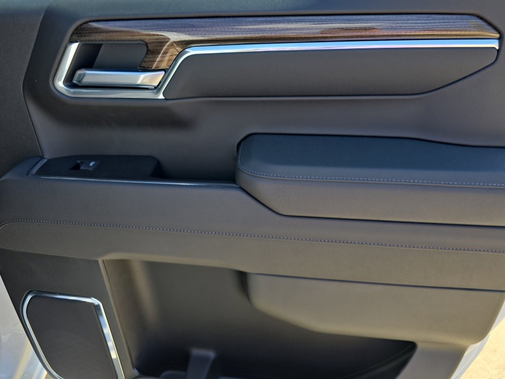 New 2026 Chevrolet Silverado 1500 LT Trail Boss w/ Convenience Package II AWD/4WD image 19
