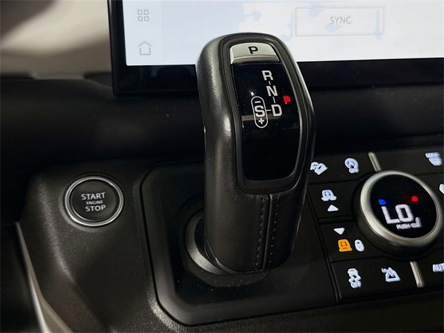 Certified 2022 Land Rover Defender 110 X-Dynamic HSE image 19