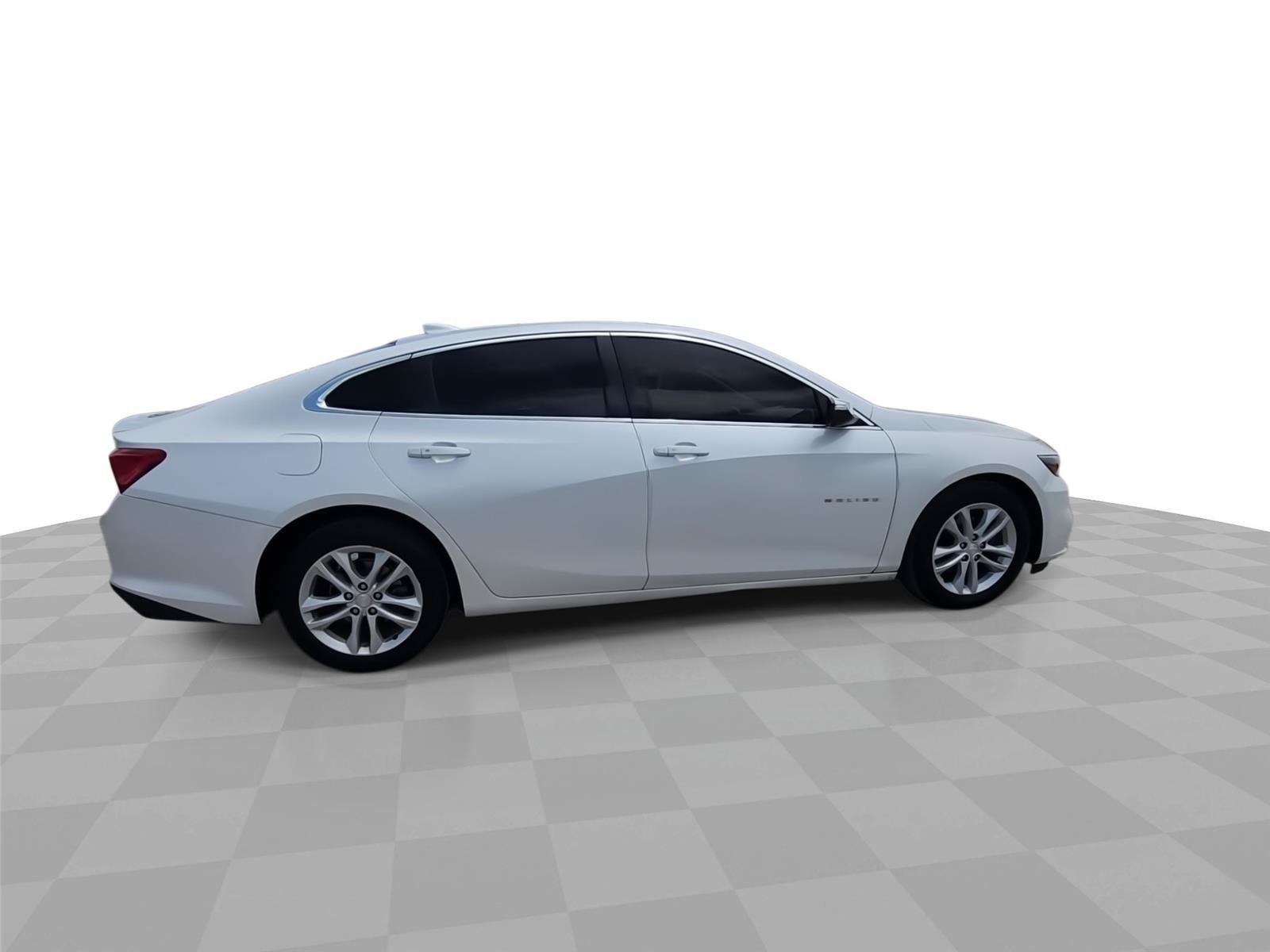 Used 2016 Chevrolet Malibu LT FWD image 9