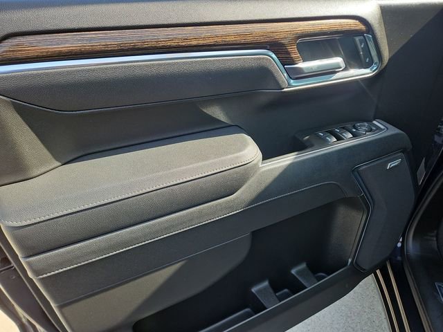 Used 2025 GMC Sierra 1500 Elevation w/ Preferred Package image 21