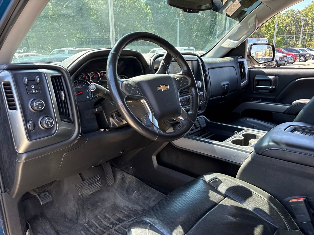 Used 2018 Chevrolet Silverado 1500 LTZ Z71 w/ LTZ Plus Package AWD/4WD image 6