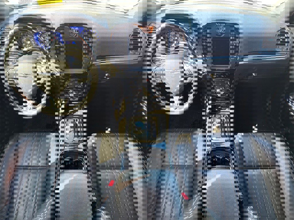 Used 2019 Chrysler 300 S image 25