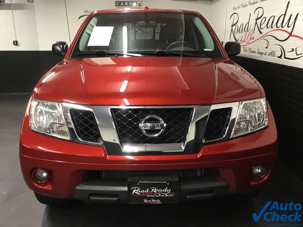 Used 2017 Nissan Frontier SV image 4
