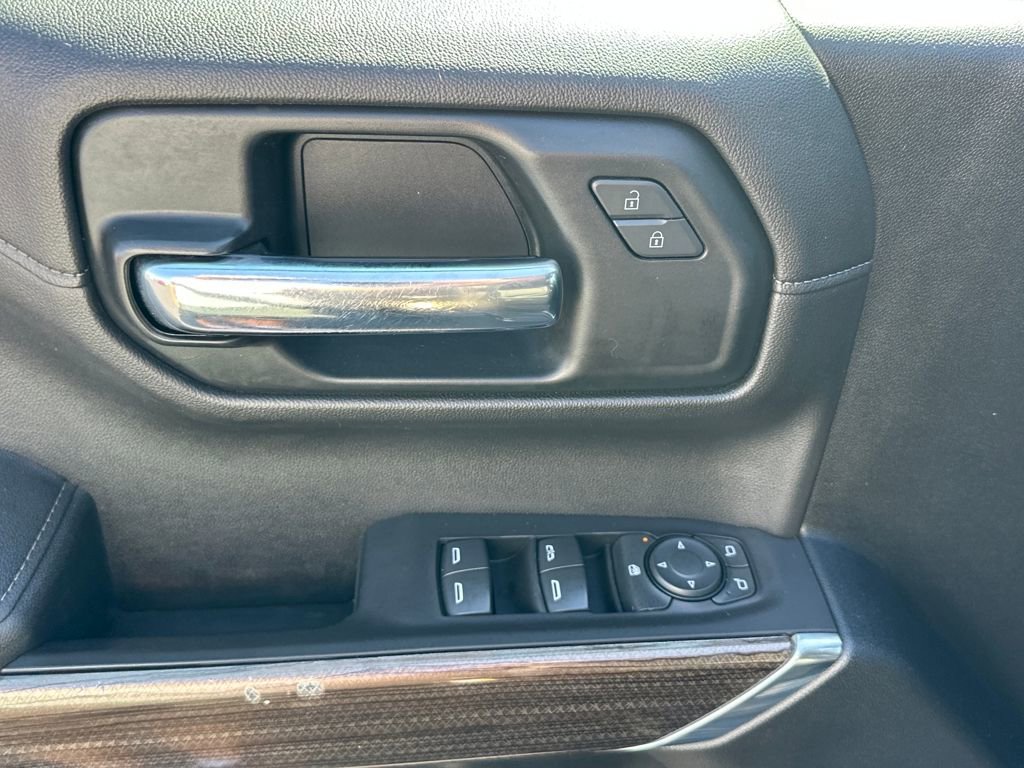 Used 2020 Chevrolet Silverado 1500 LT image 15