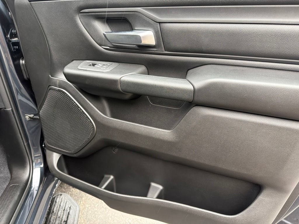 New 2026 RAM 1500 Express AWD/4WD image 36