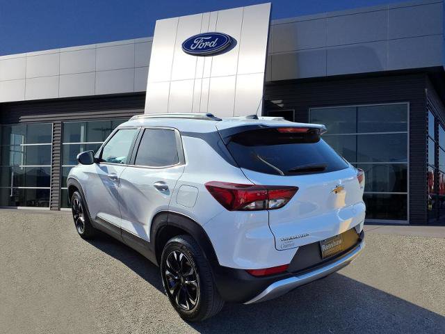 Used 2023 Chevrolet TrailBlazer LT w/ Convenience Package image 3