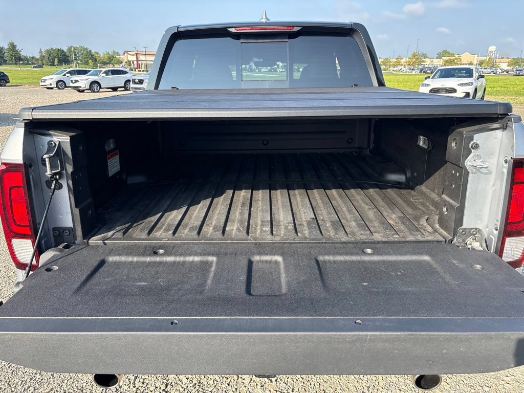 Used 2025 Honda Ridgeline TrailSport image 11