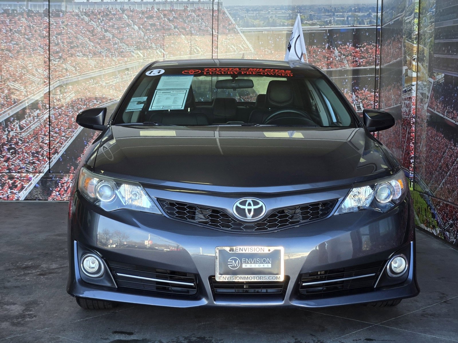 Used 2013 Toyota Camry SE image 3