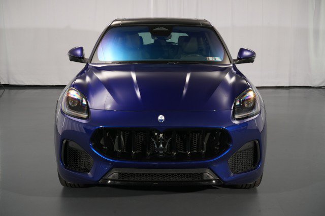 Used 2023 Maserati Grecale Modena AWD/4WD image 7