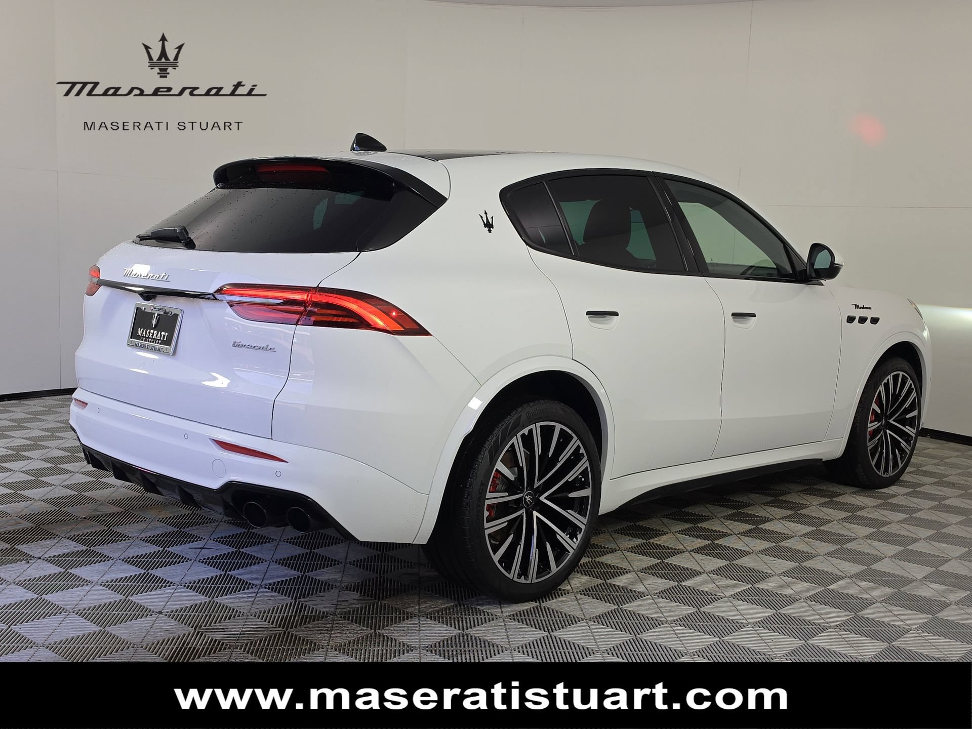 New 2025 Maserati Grecale Modena AWD/4WD image 7