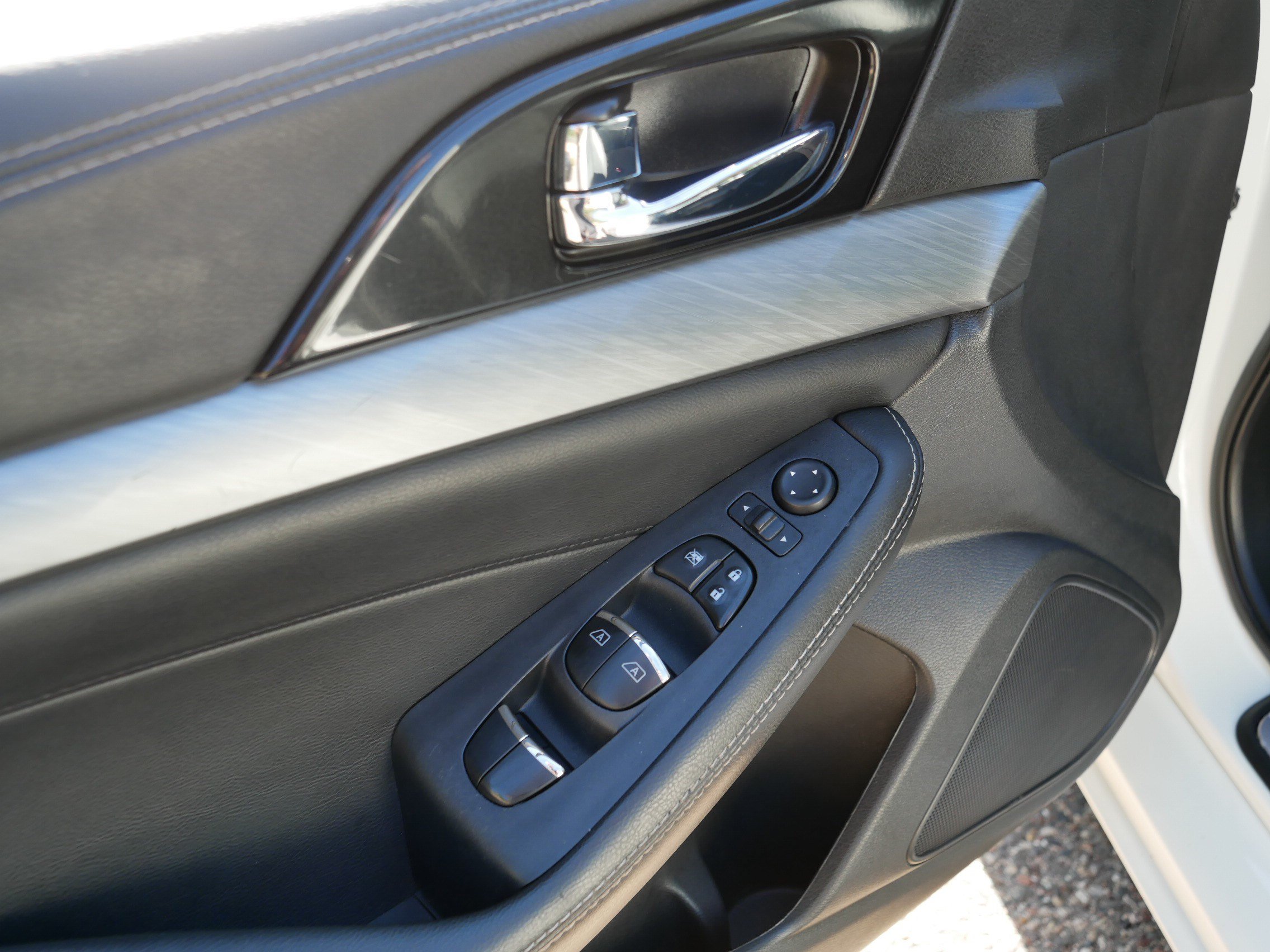 Certified 2018 Nissan Maxima 3.5 SL FWD image 19