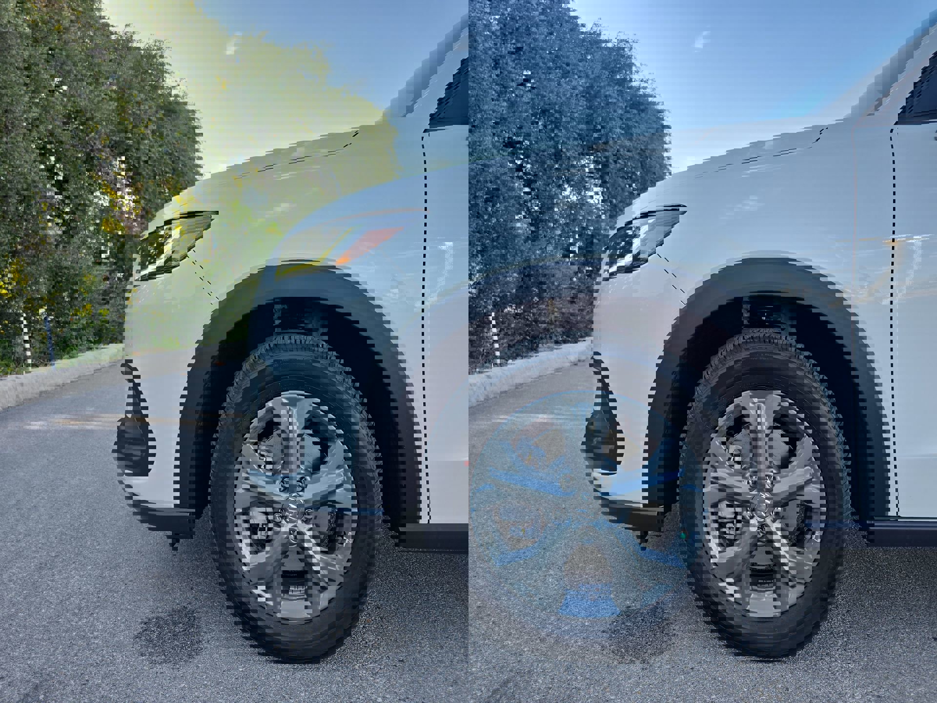 Certified 2026 Honda HR-V LX image 3