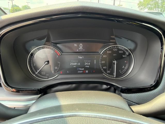 Used 2024 Cadillac XT5 Luxury w/ LPO, Floor Liner Package AWD/4WD image 16