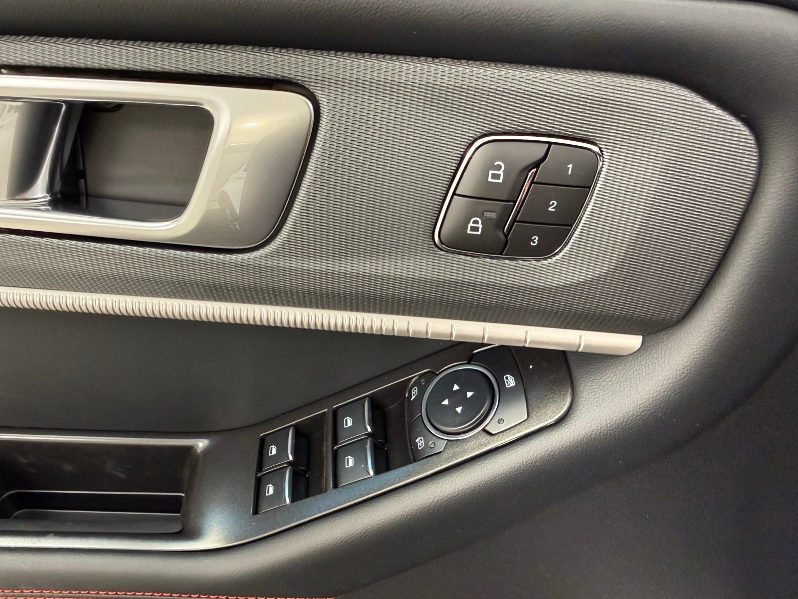 New 2026 Ford Explorer ST-Line RWD image 12