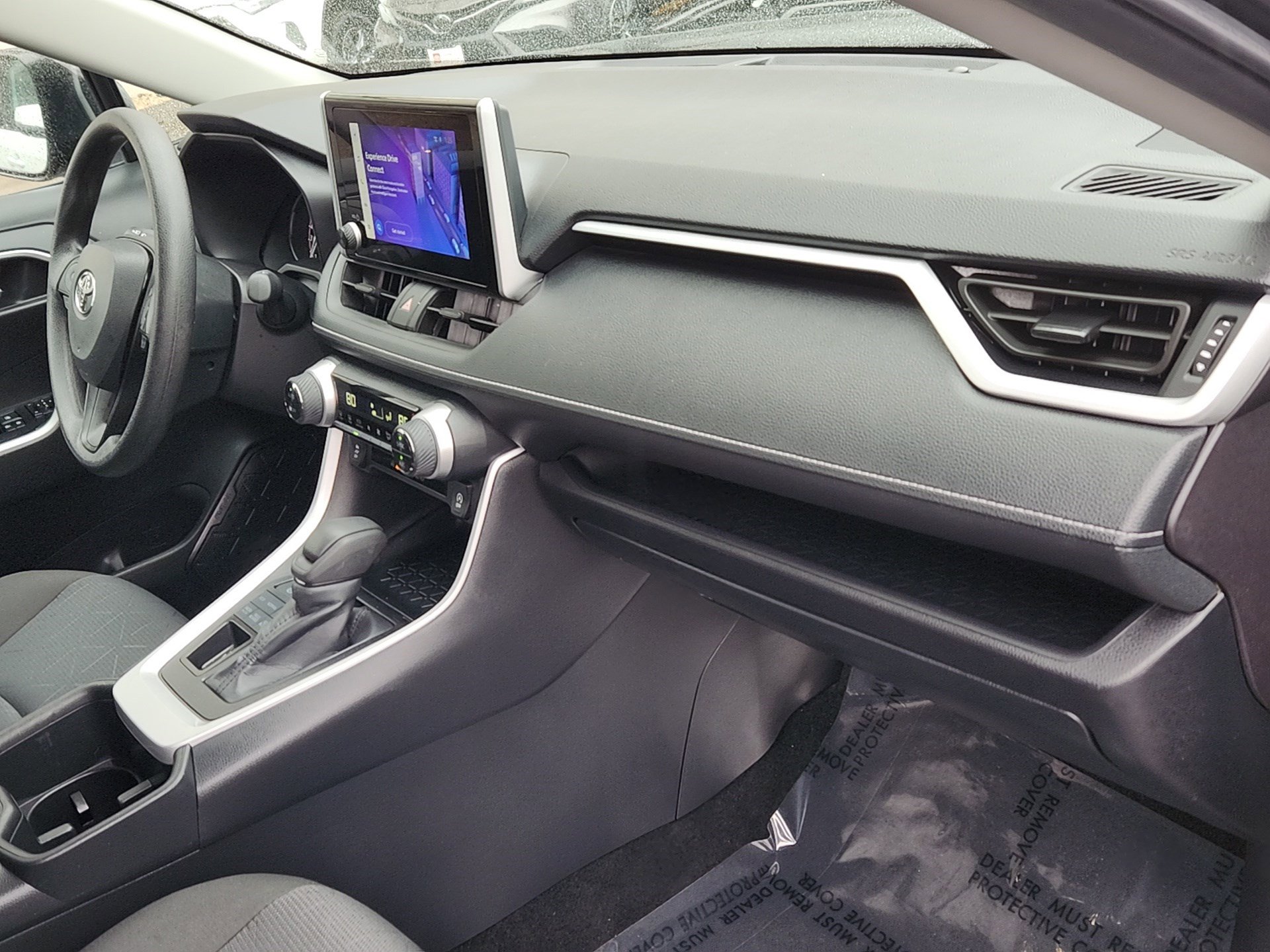 Certified 2025 Toyota RAV4 XLE image 31