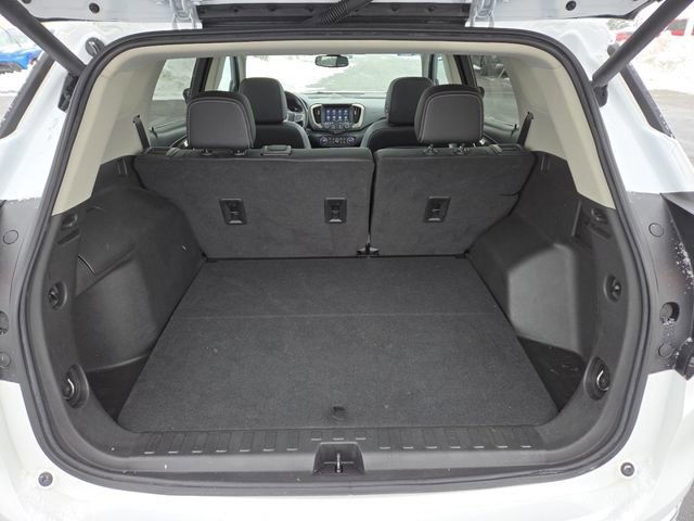 Used 2022 GMC Terrain Denali w/ Denali Premium Package image 28