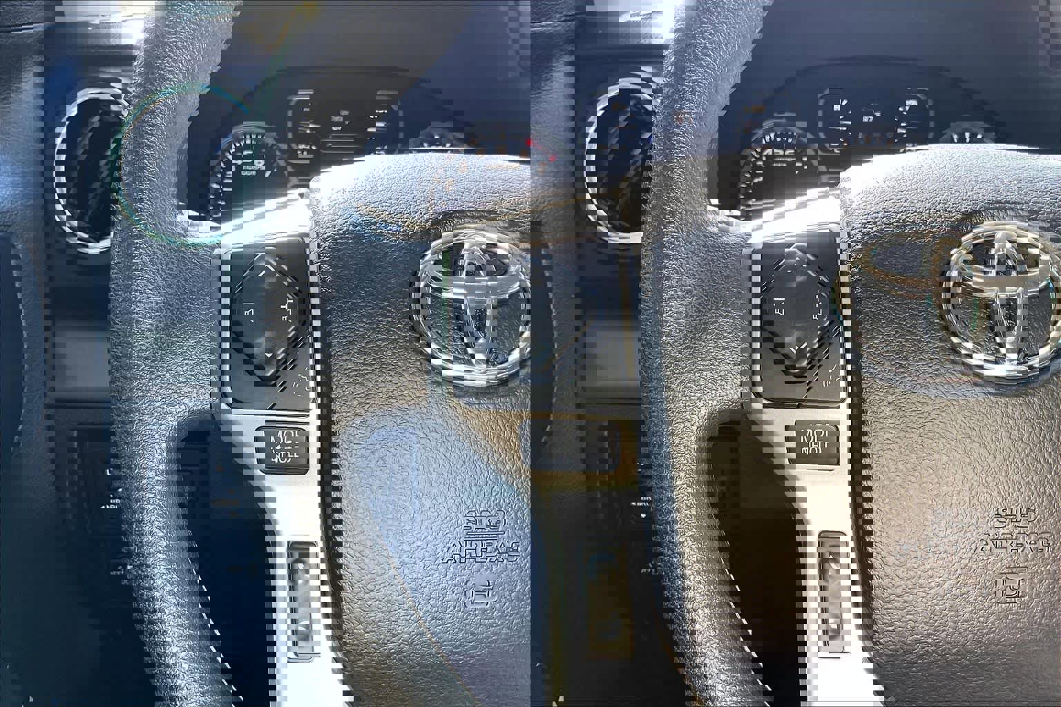 Used 2021 Toyota Tundra SR5 w/ Trail Edition image 17