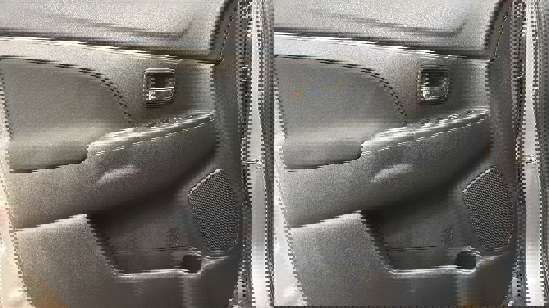 Used 2018 Mitsubishi Outlander Sport ES image 19