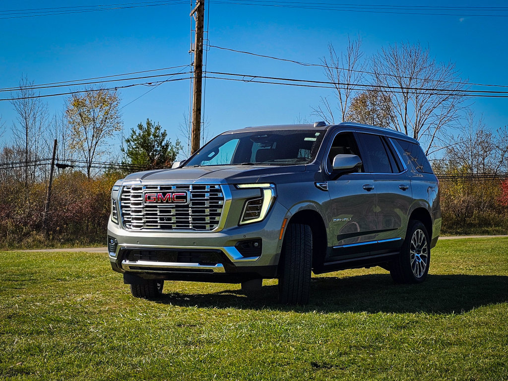 New 2027 GMC Yukon Denali w/ Denali Reserve Package AWD/4WD image 7