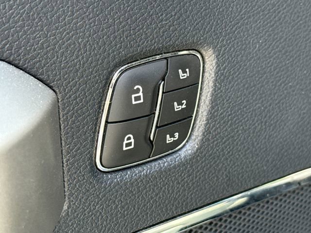 Used 2022 Ford F350 Lariat w/ Lariat Value Package AWD/4WD image 20
