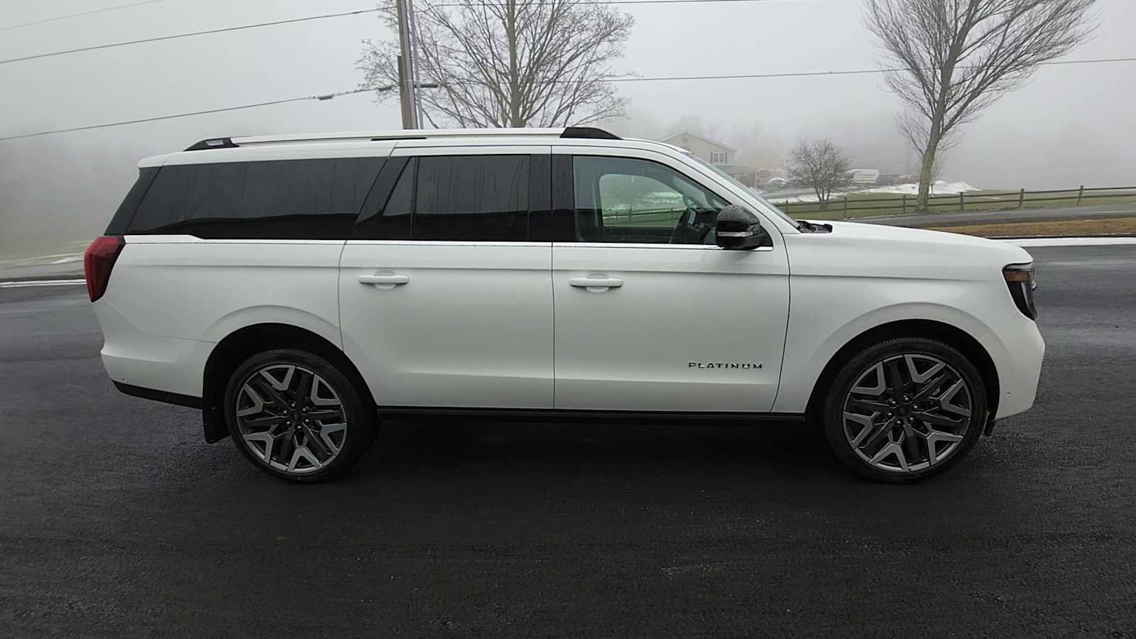 New 2025 Ford Expedition Max Platinum w/ Platinum Ultimate Package image 9