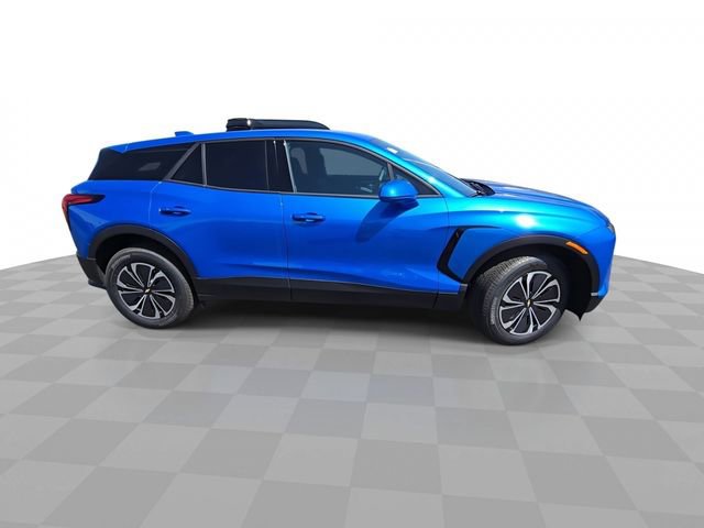 New 2025 Chevrolet Blazer EV LT image 9