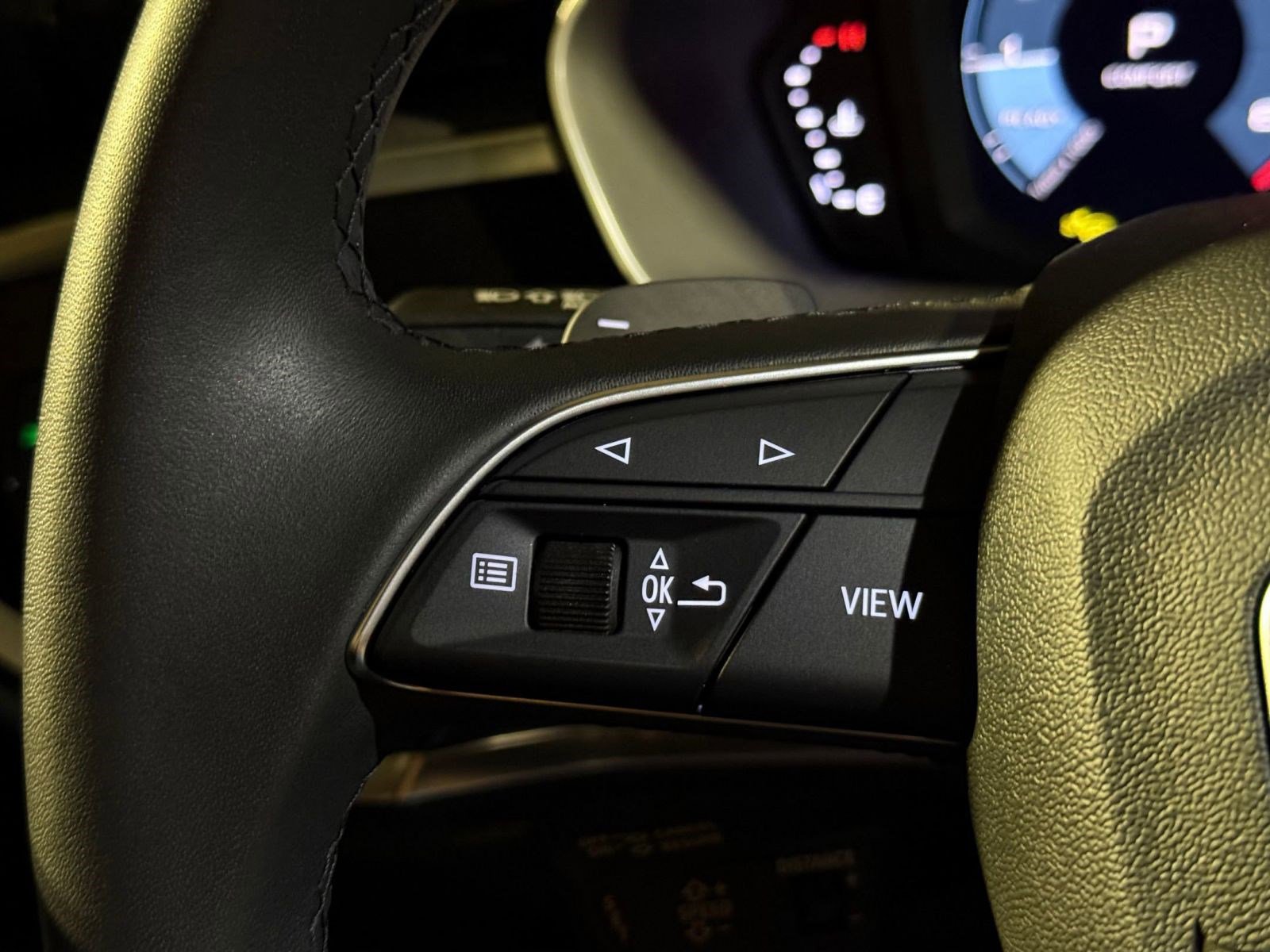 Certified 2025 Audi Q3 2.0T Premium w/ Convenience Package image 15