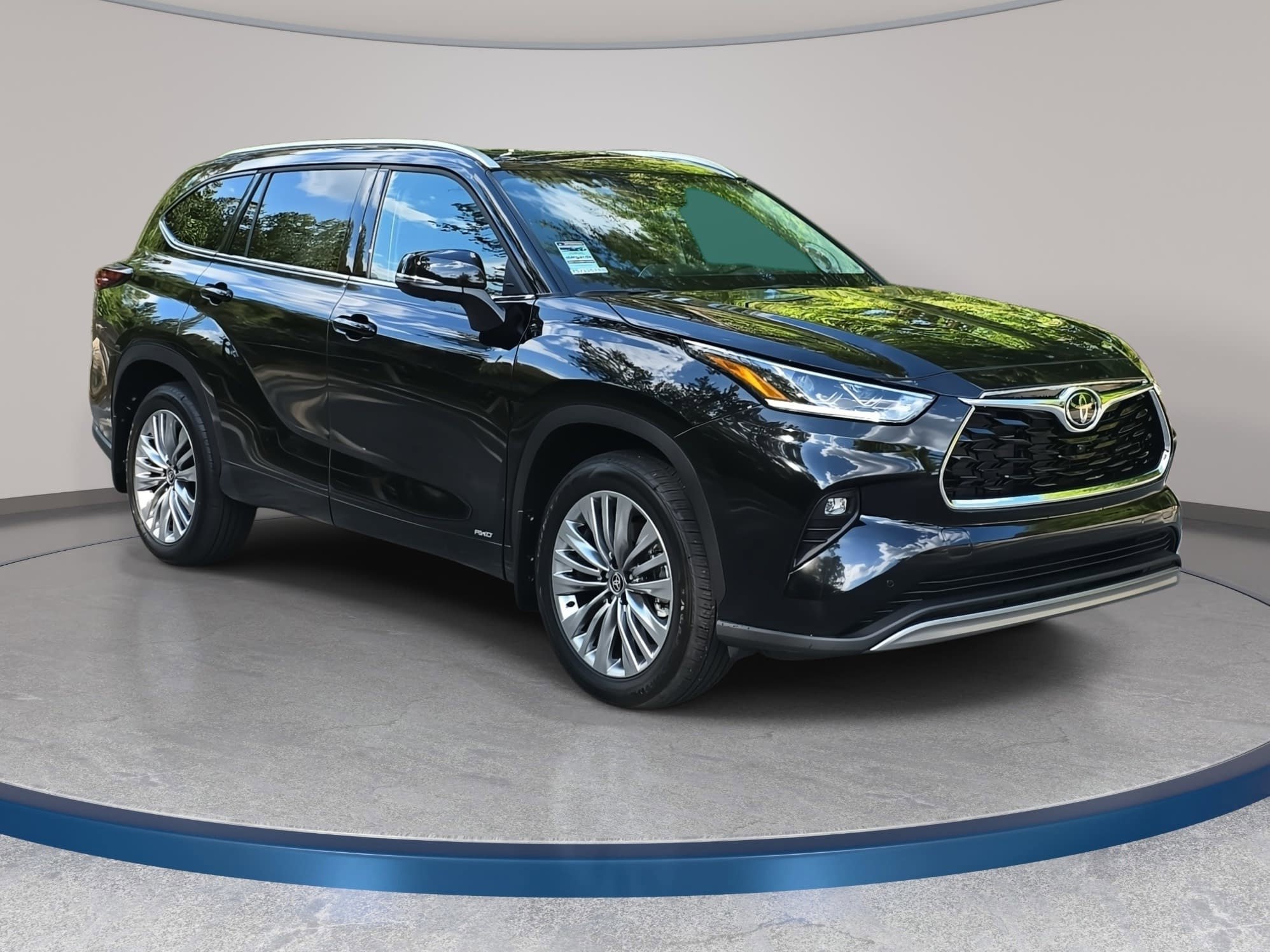 New 2026 Toyota Highlander Platinum AWD/4WD image 3