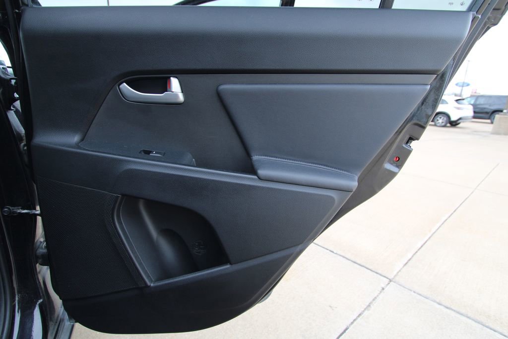 Used 2013 Kia Sportage LX image 31