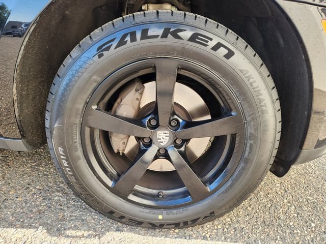 Used 2019 Porsche Macan AWD/4WD image 19