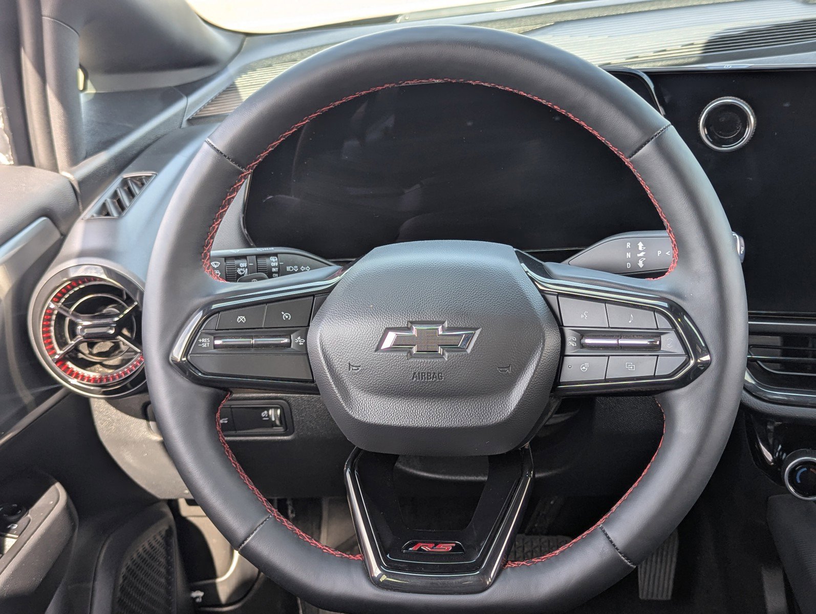 Certified 2025 Chevrolet Equinox EV RS image 21