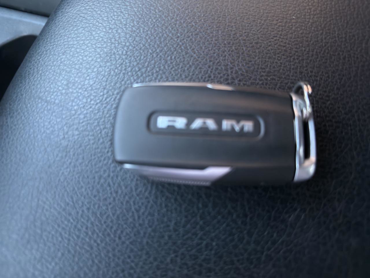 Used 2020 RAM 1500 Lone Star AWD/4WD image 30