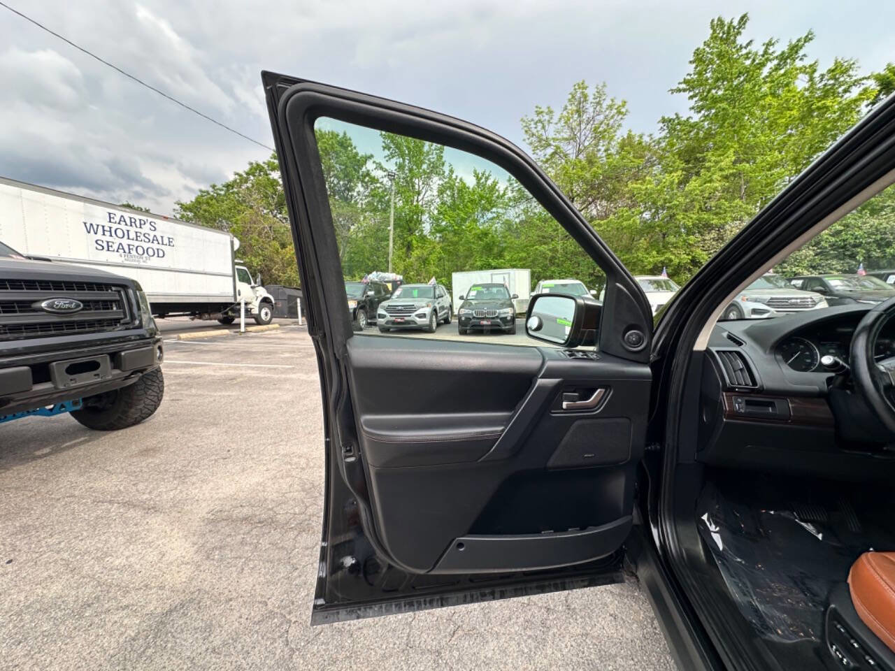 Used 2013 Land Rover LR2 HSE LUX image 17