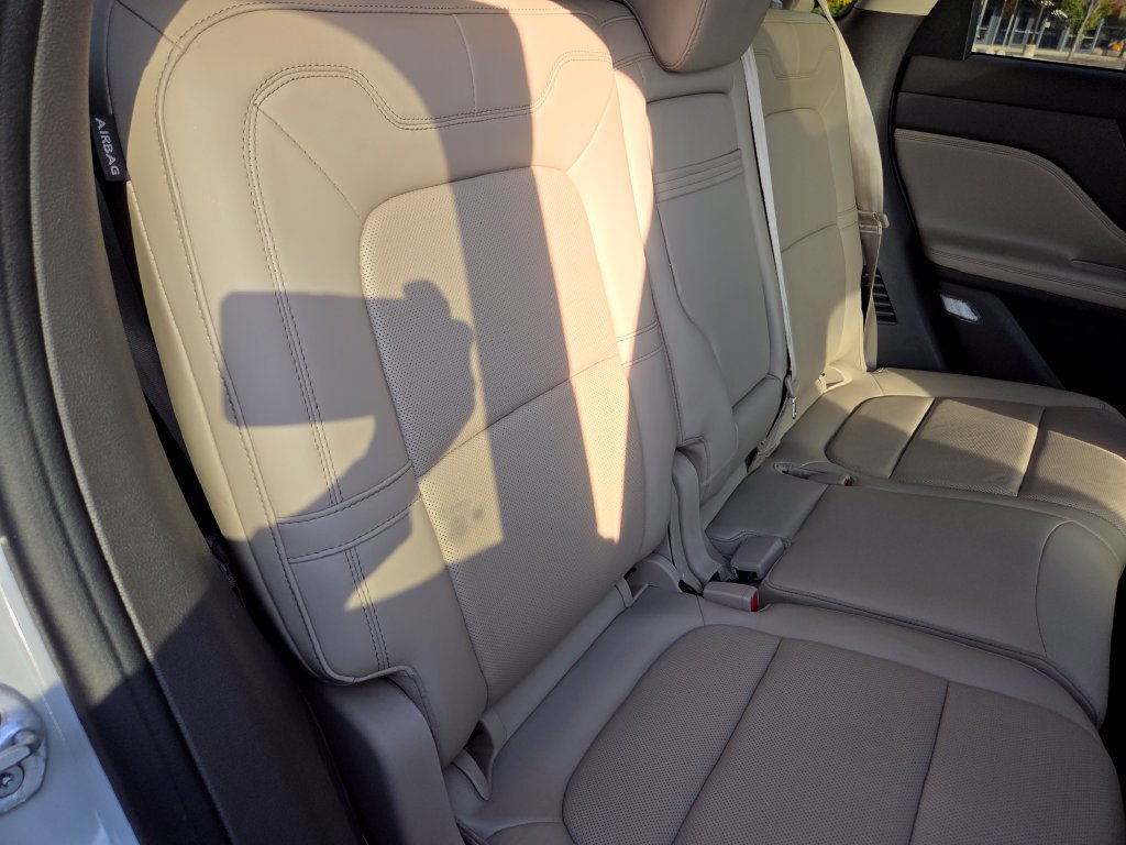 Used 2022 Lincoln Corsair AWD w/ Premium Package image 32