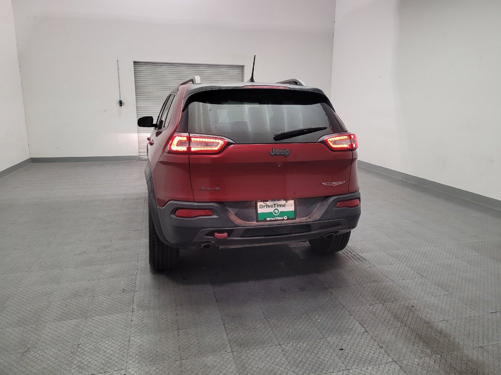 Used 2015 Jeep Cherokee Trailhawk w/ Leather Interior Group AWD/4WD image 6