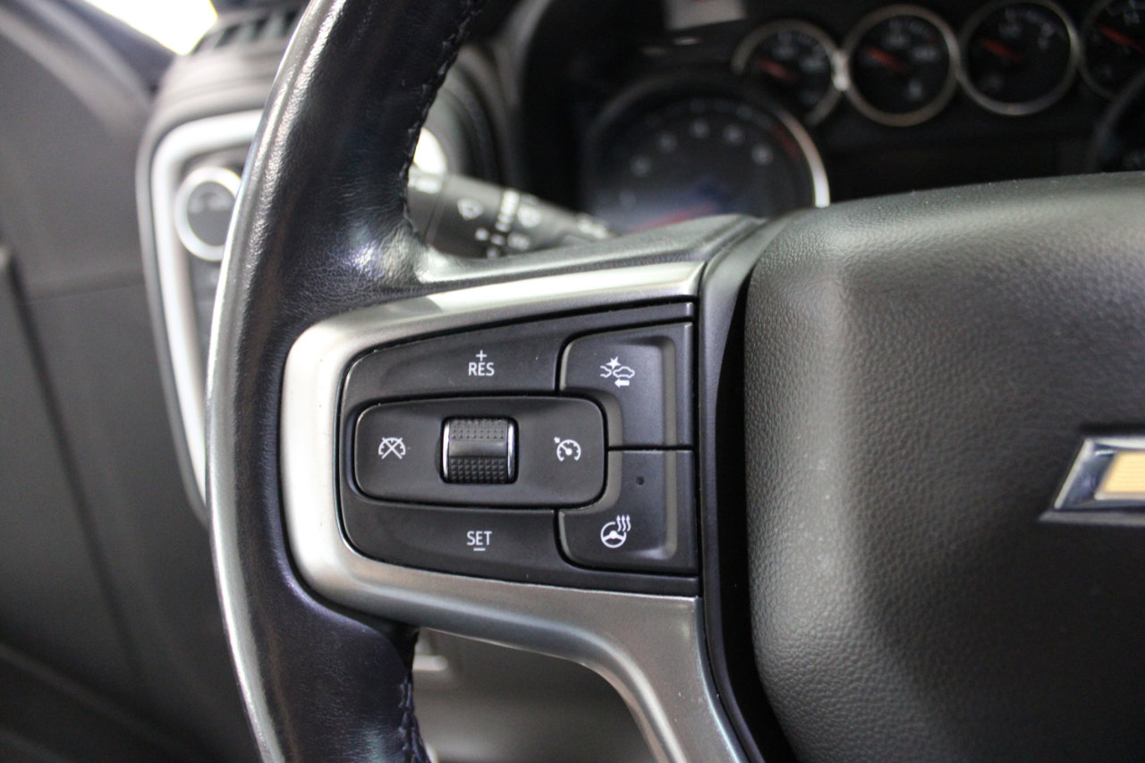 Used 2021 Chevrolet Silverado 2500 LT w/ Convenience Package image 19