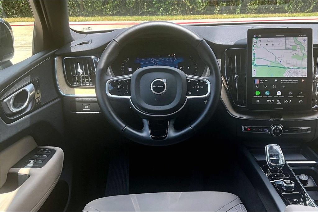 Used 2026 Volvo XC60 B5 Plus AWD/4WD image 7